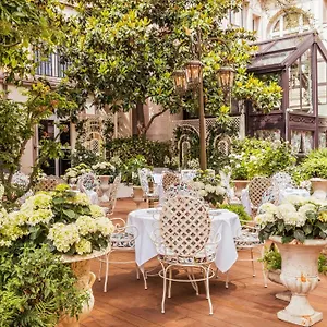 4* Hotel Renaissance Nobel Tour Eiffel